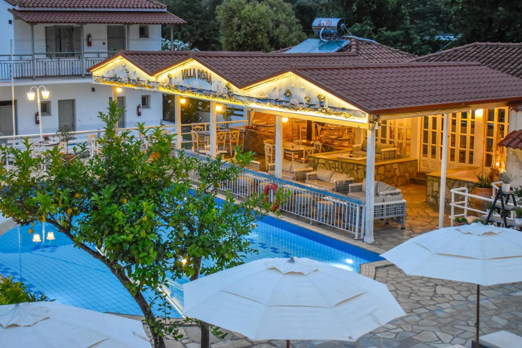 Villa Rosa ตรูโลส ภายนอก รูปภาพ